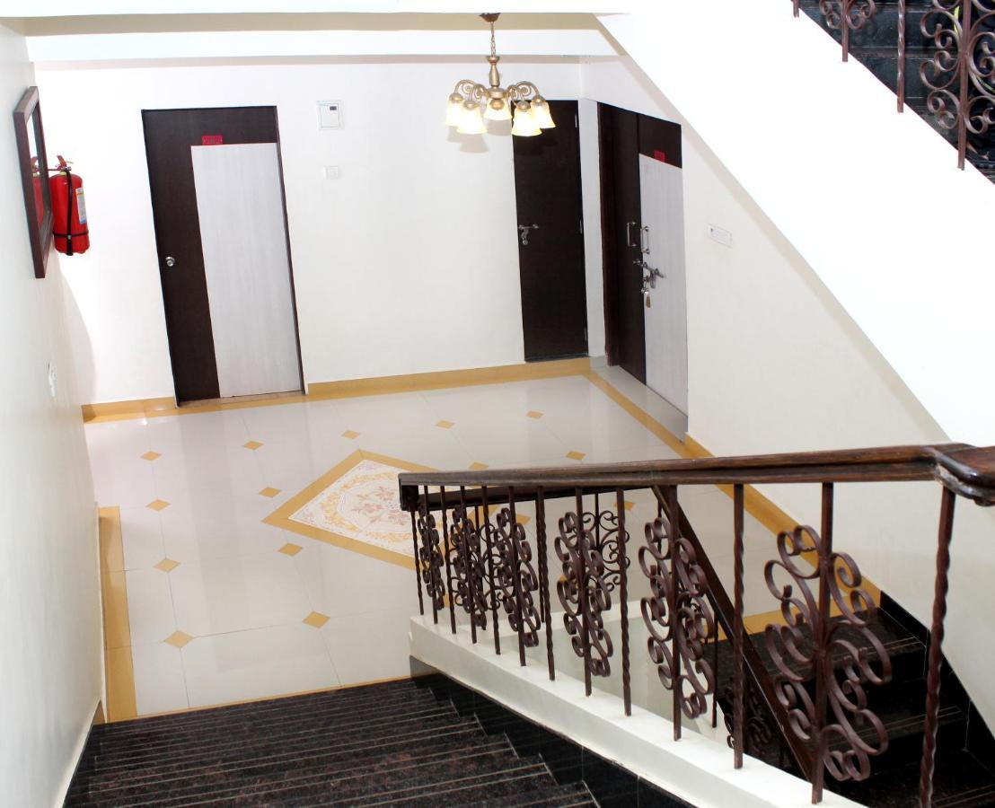 Hotel Manik Moti Лонавла Екстер'єр фото